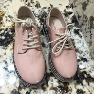 Zara girls pink shoes